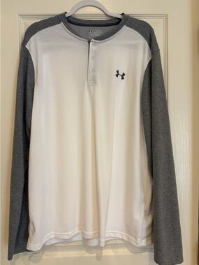 Men’s Under Armour Men’s Long Sleeve Henley - White & Gray Raglan